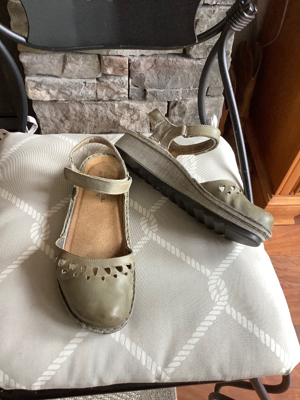 Naot leather sandals  Sz 40, Sz 10 approx